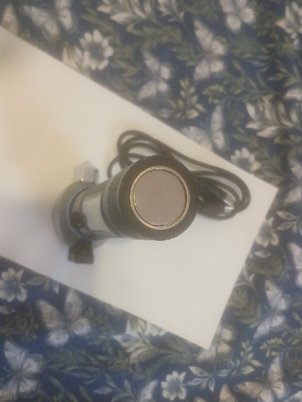 ConEd Rechargable Flashlight - Picture 4 of 9